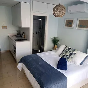 House Apartment, Playa Malagueta Apartment